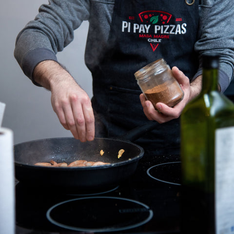 Aprende a hacer pizzas y negocios en una clase personalizada